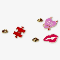 Outlet Flying Tiger Pins mit Symbolen für Kleidung - 6 Stk