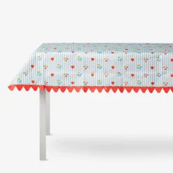 Discount Flying Tiger Tischtuch mit Beerendruck - 120 x 180 cm