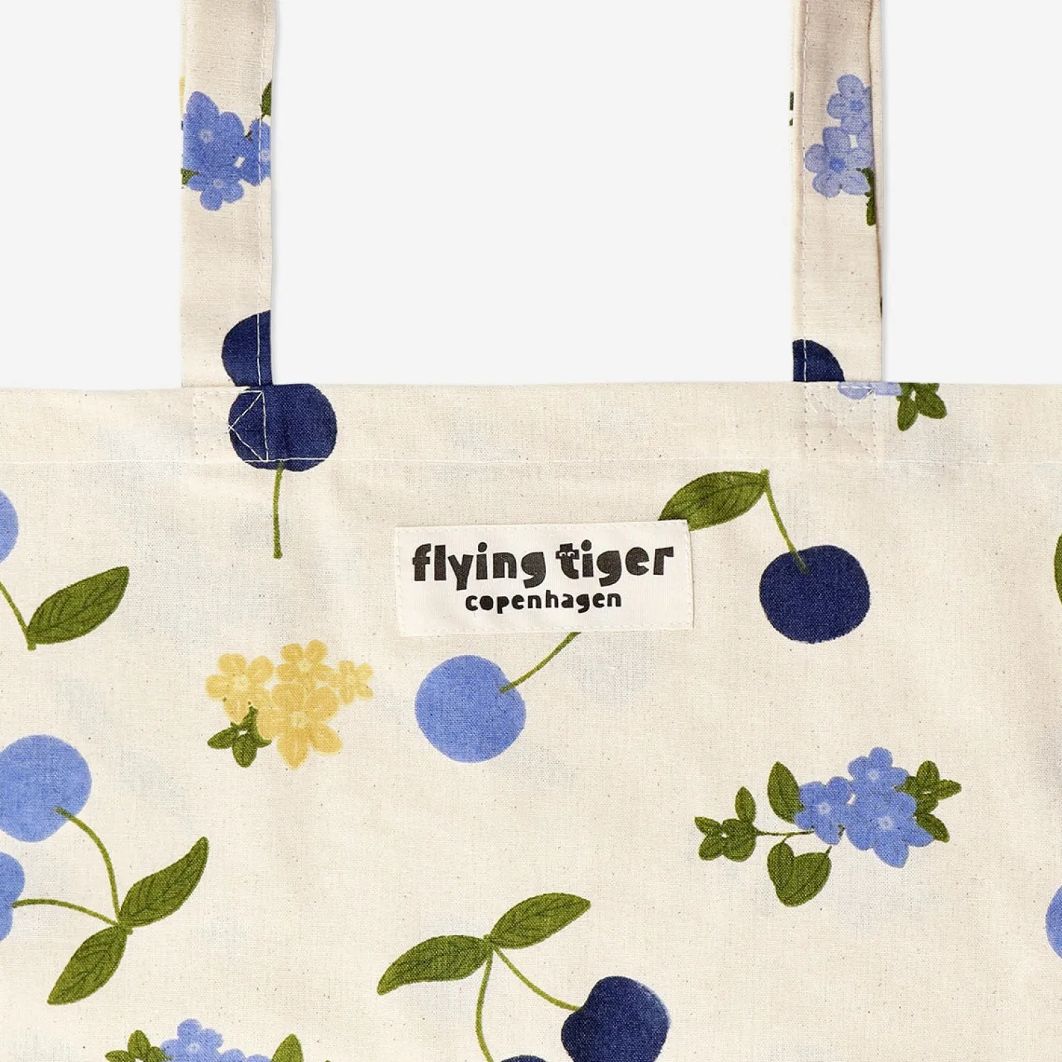 Fashion Flying Tiger Tragetasche mit blauen Kirschen
